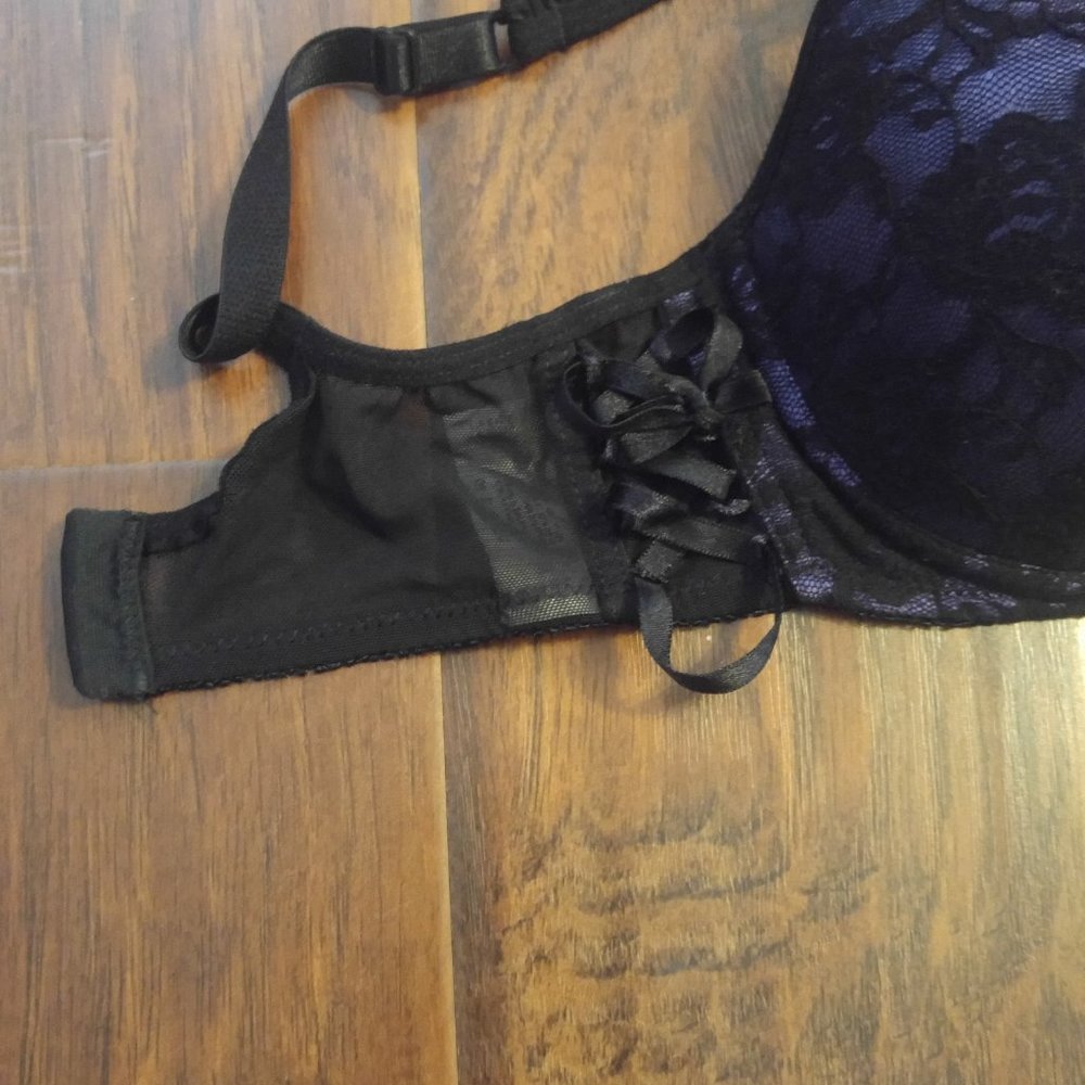 Lace Bra - Picture 3 of 6